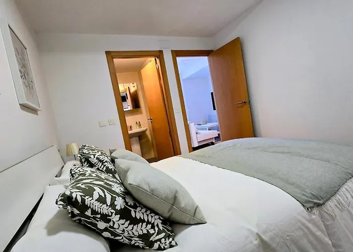 Explore From & Peaceful Flat Tarazona